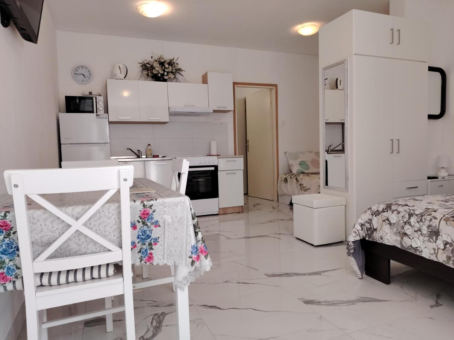 Studio-Apartman Ella Пореч Екстер'єр фото